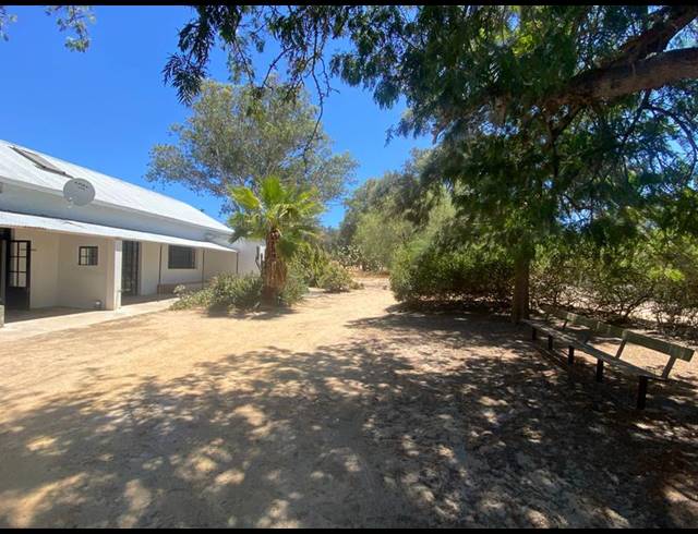 4 BEDROOM HOUSE FOR SALE IN HARTEBEESFONTEIN